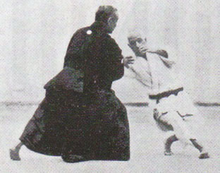 Jigoro Kano and Yoshiaki Yamashita 